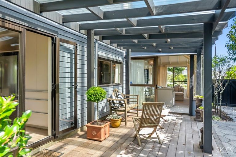 Photo of property in 32 Saint Columbans Grove, Boulcott, Lower Hutt, 5010