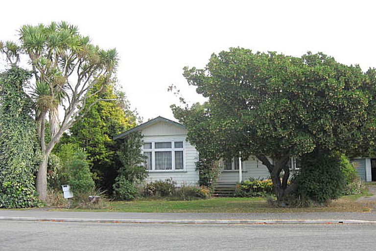 Photo of property in 12 Naylor Street, Waimate, 7924