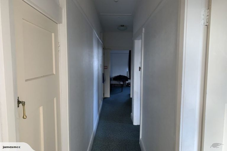 Photo of property in 3/60 Brougham Street, Mount Victoria, Wellington, 6011