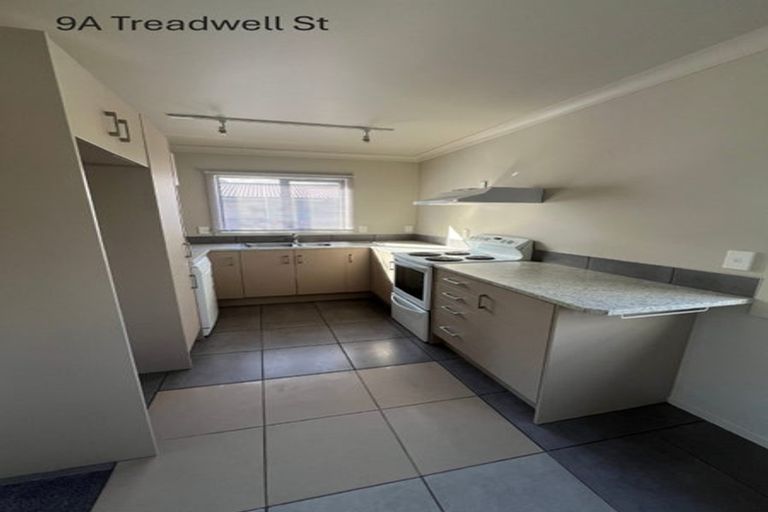 Photo of property in 9 Treadwell Street, Naenae, Lower Hutt, 5011