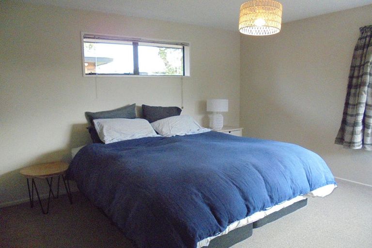 Photo of property in 2/39 Jennifer Street, Bryndwr, Christchurch, 8053