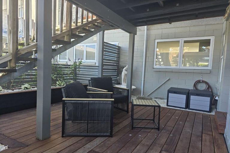 Photo of property in 9/16 Queens Parade, Devonport, Auckland, 0624