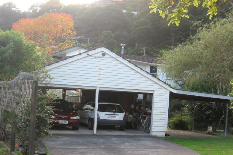 Photo of property in 49b Norton Park Avenue, Fairfield, Lower Hutt, 5011