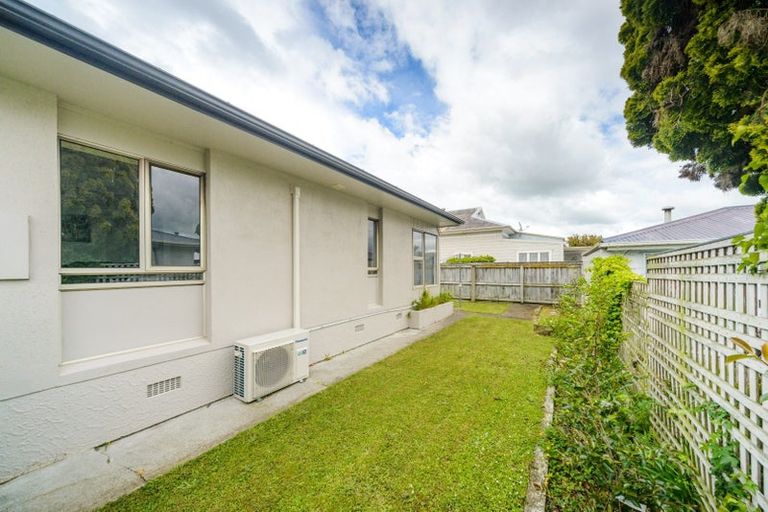 Photo of property in 417 College Street, Hokowhitu, Palmerston North, 4410