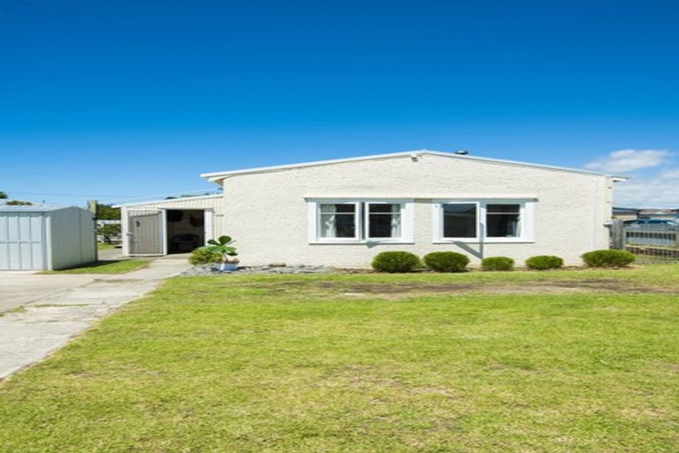 Photo of property in 38 Andrew Street, Elgin, Gisborne, 4010