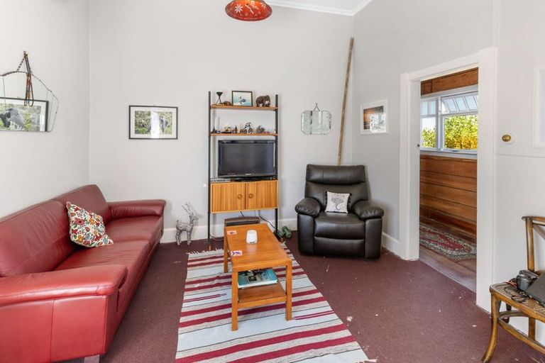 Photo of property in 30 Kowhai Street, Castlecliff, Whanganui, 4501