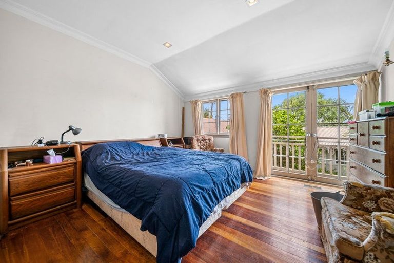 Photo of property in 7 Aberdeen Road, Castor Bay, Auckland, 0620