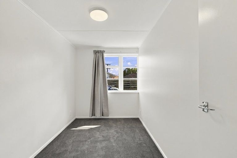 Photo of property in 61 Parsons Street, Frankleigh Park, New Plymouth, 4310