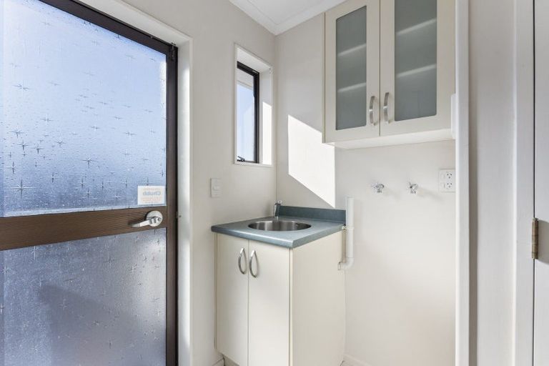 Photo of property in 15 Bens Place, Springvale, Whanganui, 4501