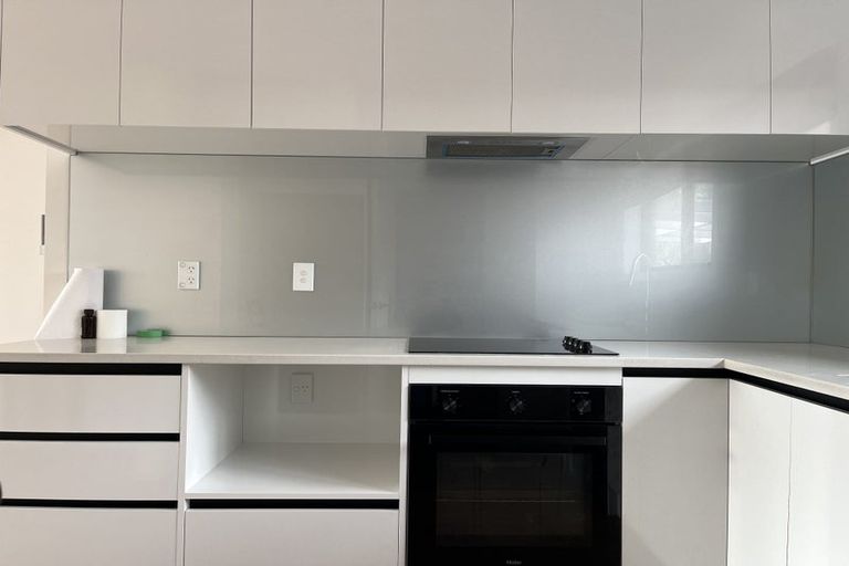 Photo of property in 3/73 Moana Avenue, One Tree Hill, Auckland, 1061