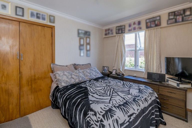 Photo of property in 33 Duke Street, Levin, 5510