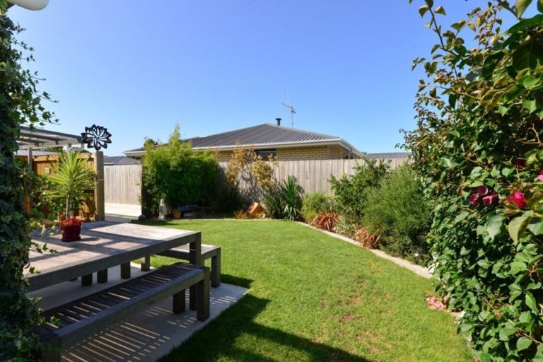 Photo of property in 7b Warwick Avenue, St Andrews, Hamilton, 3200