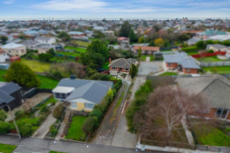 Photo of property in 7a Avenue Road, West End, Timaru, 7910