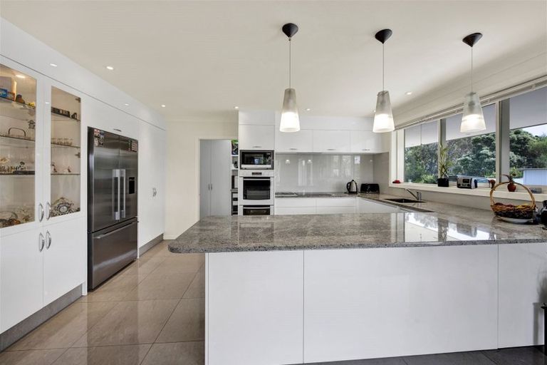 Photo of property in 30 Waipapa Road, Waitara, 4383