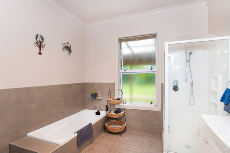 Photo of property in 144 Ngakoroa Road, Ormond, Gisborne, 4071