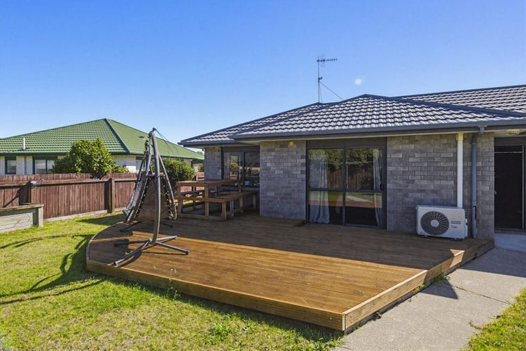 Photo of property in 108 Makarini Street, Paraparaumu, 5032