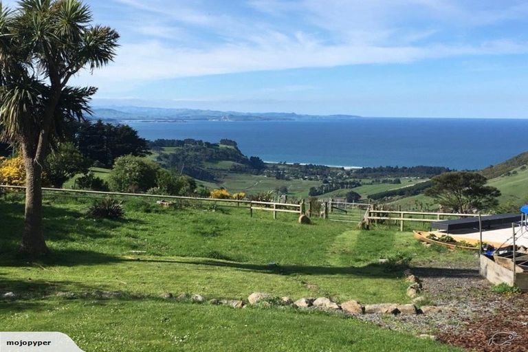 Photo of property in 162 Purakaunui Road, Mihiwaka, Port Chalmers, 9081