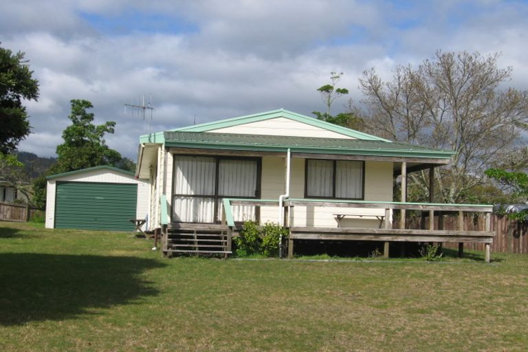 Photo of property in 3 Golden Hills Drive, Pauanui, Hikuai, 3579