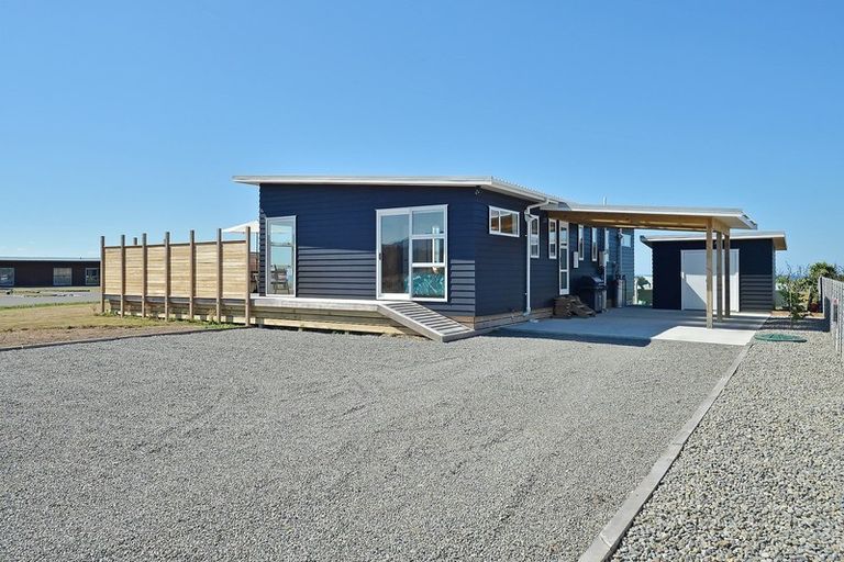 Photo of property in 25 Rochdale Road, Riversdale Beach, Masterton, 5872