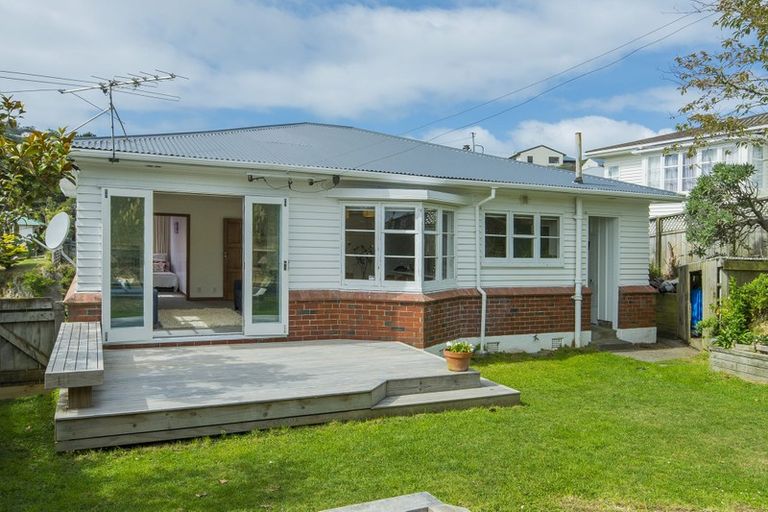Photo of property in 22 Fraser Avenue, Johnsonville, Wellington, 6037