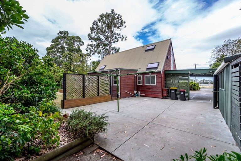 Photo of property in 71 Underhill Road, Featherston, 5710