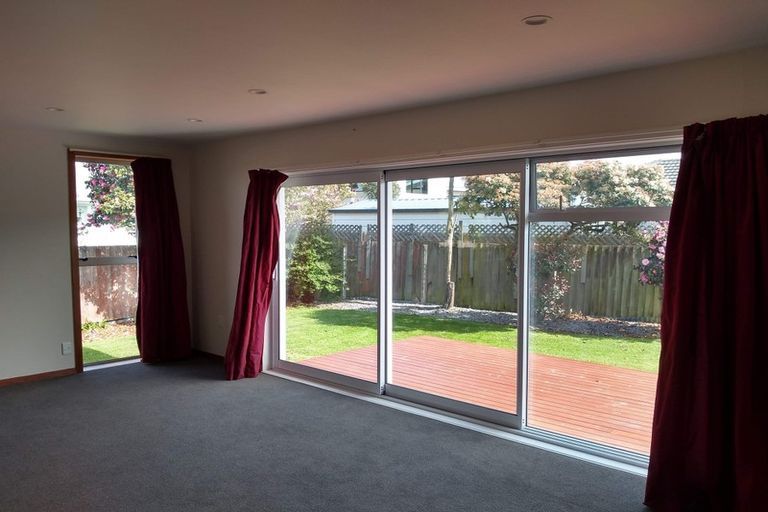 Photo of property in 4 Redbridge Lane, Sydenham, Christchurch, 8023