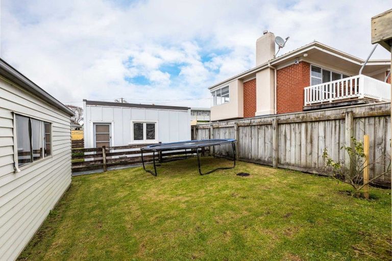 Photo of property in 6 Belair Avenue, Blagdon, New Plymouth, 4310