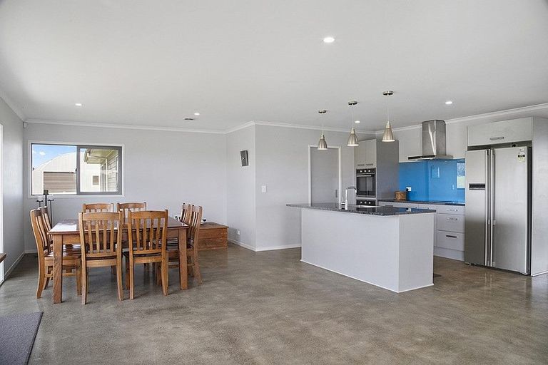 Photo of property in 48 Hatton Road, Awhitu, Waiuku, 2684