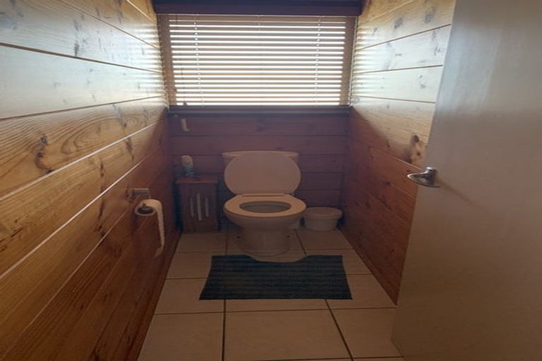 Photo of property in 14 Petrie Street, Pomare, Rotorua, 3015