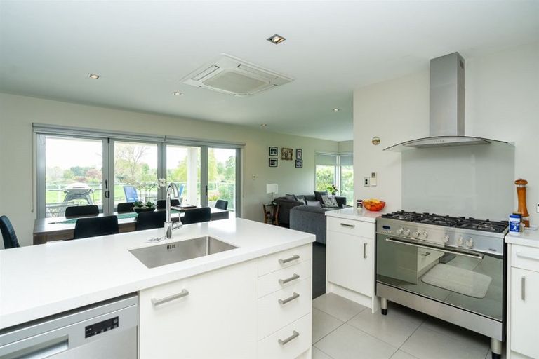 Photo of property in 42 Ryvington Lane, Tamahere, Hamilton, 3283