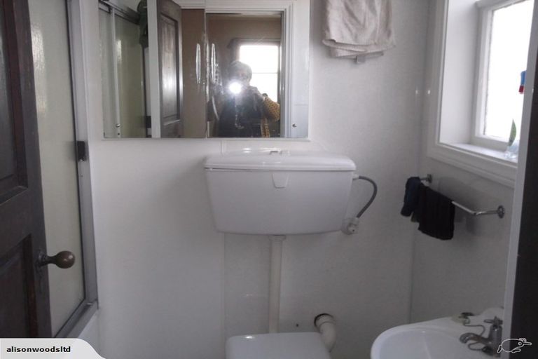 Photo of property in 27 Tika Street, Riccarton, Christchurch, 8041