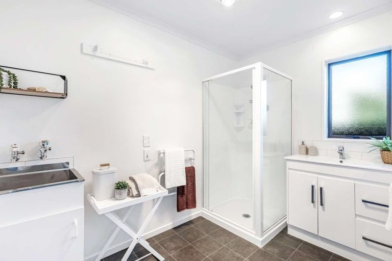 Photo of property in 52a Vivian Street, Burwood, Christchurch, 8083