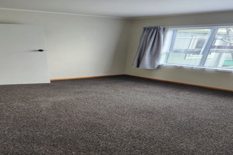 Photo of property in 16-18 Opie Place, Highbury, Palmerston North, 4412