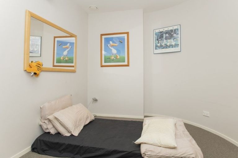 Photo of property in Marina View Apartments, 302/4 Reads Quay, Gisborne, 4010
