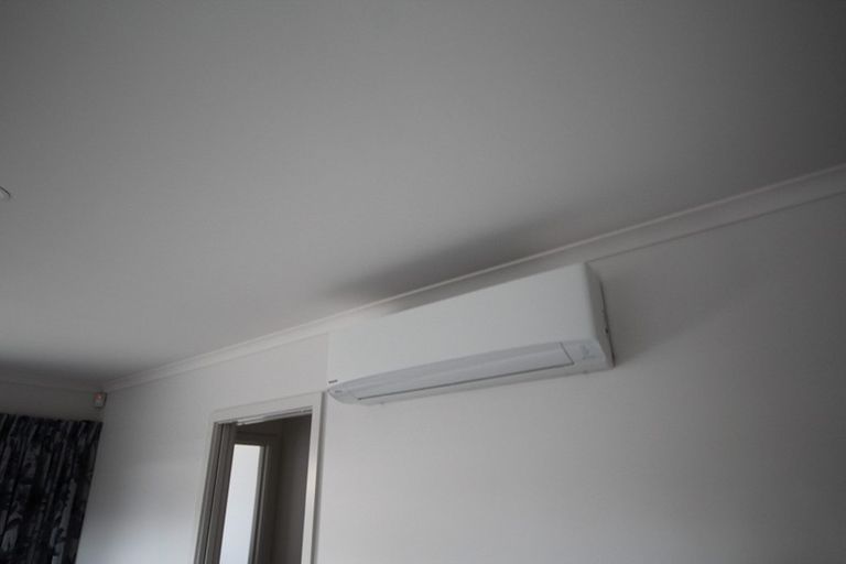 Photo of property in 52a Weston Avenue, Roslyn, Palmerston North, 4414