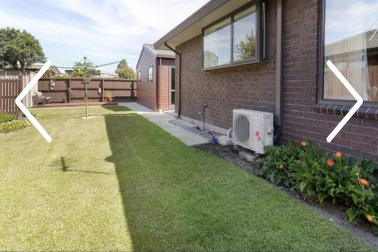 Photo of property in 8 Lowry Avenue, Redwood, Christchurch, 8051