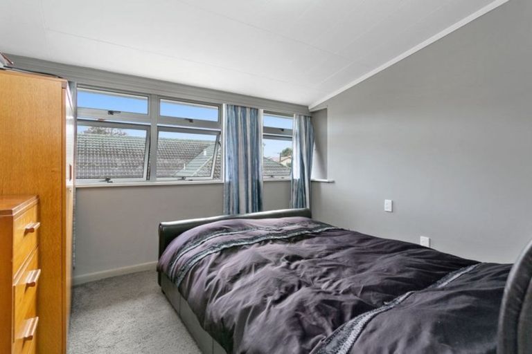 Photo of property in 28 Queen Street, Cambridge, 3434