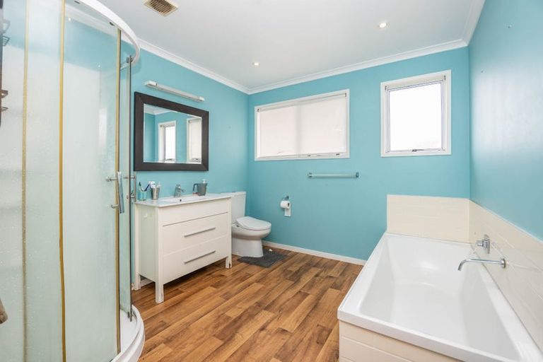 Photo of property in 167 Sandwich Road, St Andrews, Hamilton, 3200