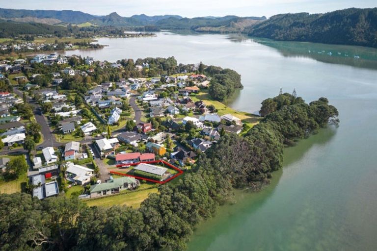 Photo of property in 113 Moana Anu Anu Avenue, Whangamata, 3620