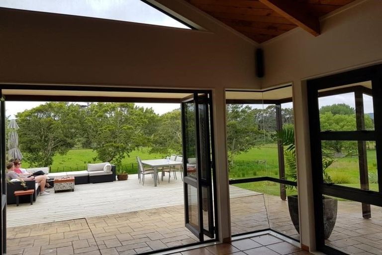 Photo of property in 1475 State Highway 16, Waimauku, 0883