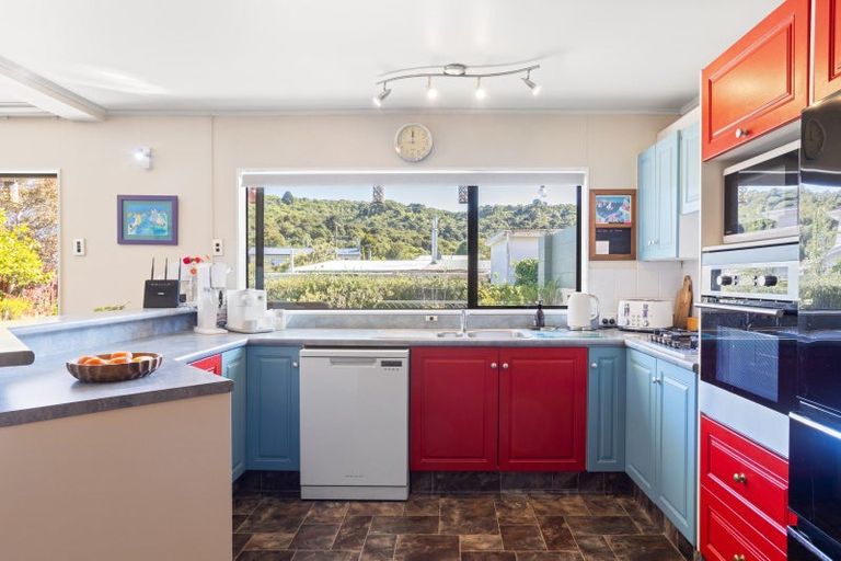 Photo of property in 77b Hampden Street, Picton, 7220