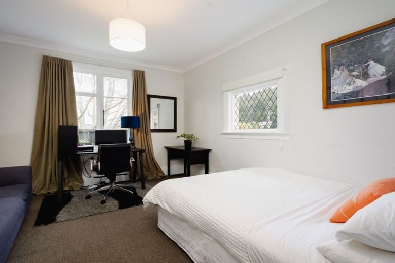 Photo of property in 3 Glenross Street, Glenross, Dunedin, 9011