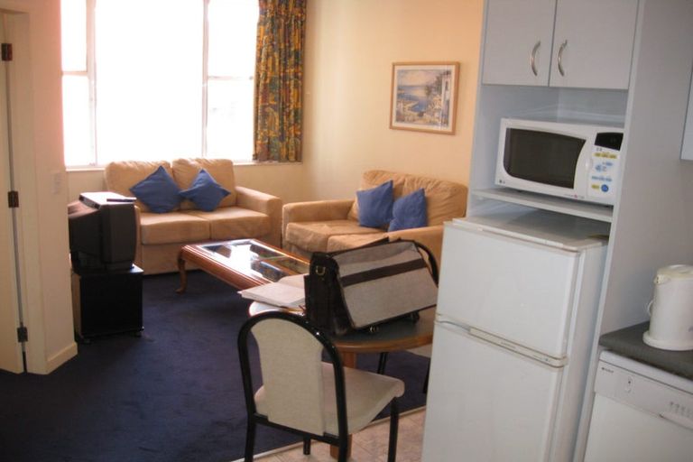 Photo of property in Terrace Tower Apartments, 8c/126 The Terrace, Wellington Central, Wellington, 6011