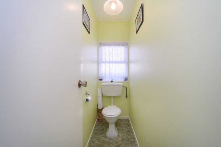 Photo of property in 65 Skerman Street, Marton, 4710