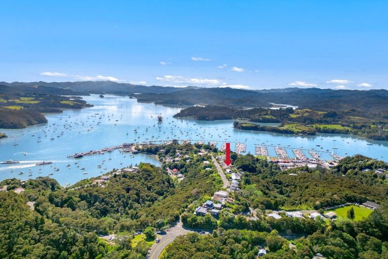 Photo of property in 20 Franklin Street, Opua, 0200