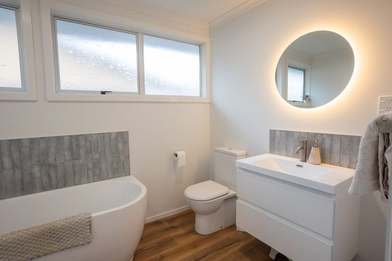 Photo of property in 11 Amberley Avenue, Westbrook, Palmerston North, 4412