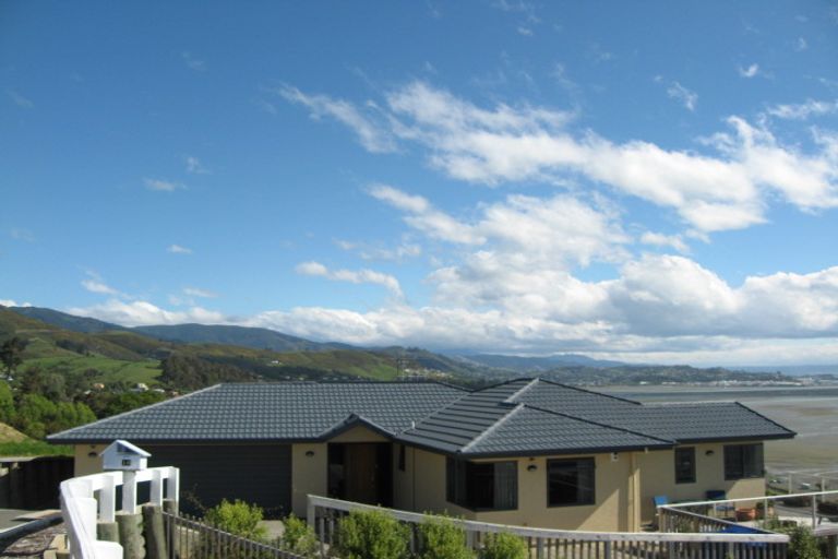 Photo of property in 16 Mana Heights, Marybank, Nelson, 7010