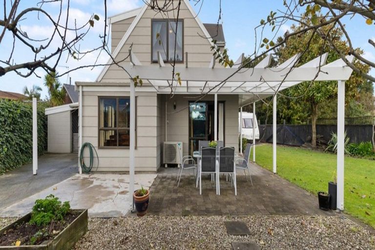 Photo of property in 6 Chestnut Place, Pukete, Hamilton, 3200