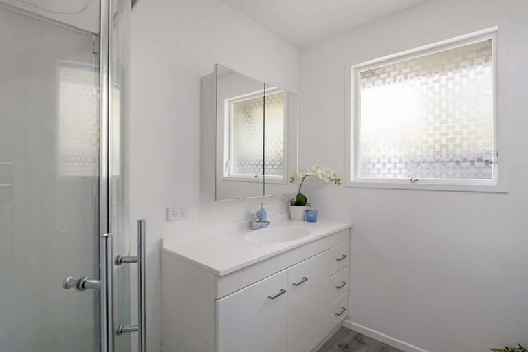 Photo of property in 2/161 Beach Road, North New Brighton, Christchurch, 8083