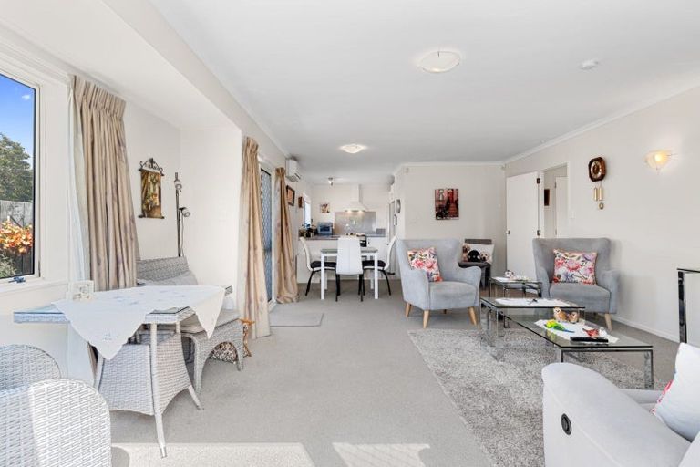 Photo of property in 19b Pemberton Crescent, Greerton, Tauranga, 3112